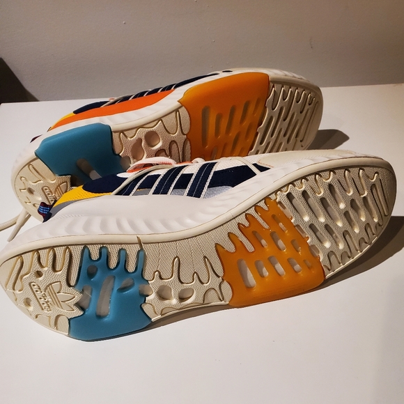 Adidas sneakers - Picture 4 of 4